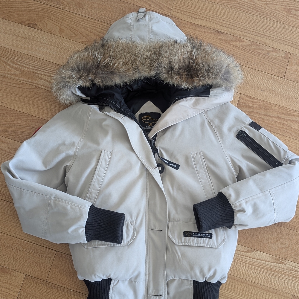 Vintage Canada Goose Chiliwack Women's Sand Sz S Fur Trimmed Hooded Jacket